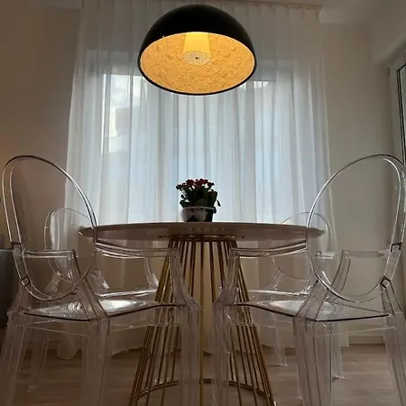 Glamour Apartment In Ochota Warsaw Exterior photo