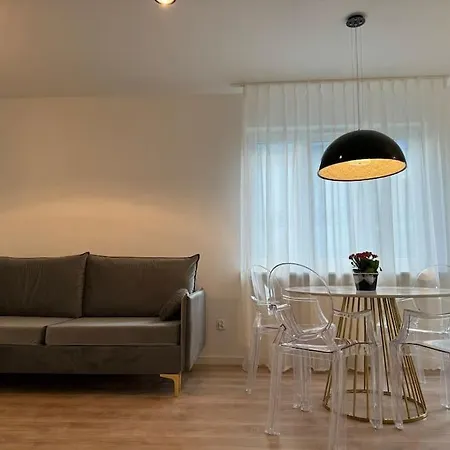 Glamour Apartment In Ochota Warsaw Exterior photo